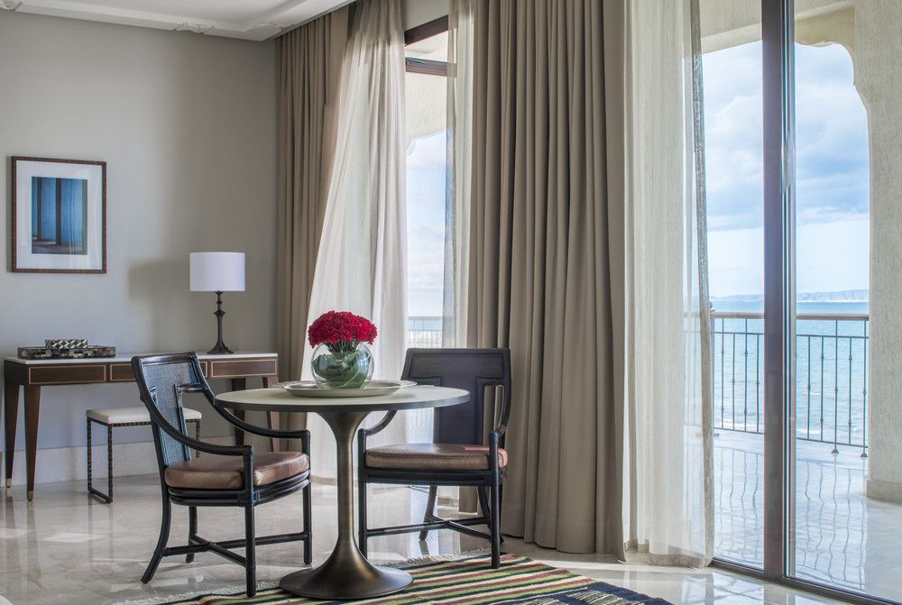 Four Seasons Hotels and Resorts