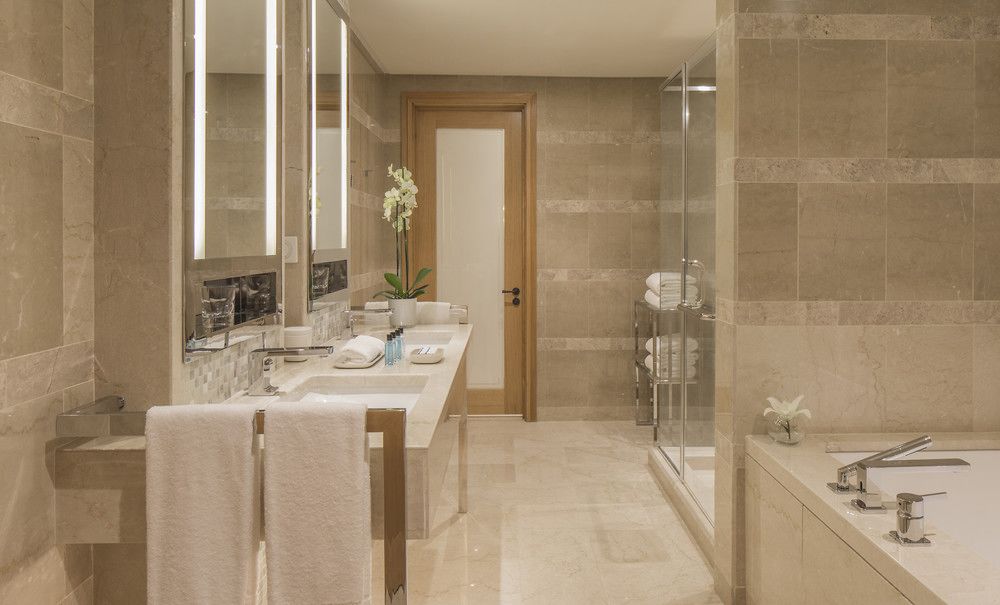 Four Seasons Hotels and Resorts