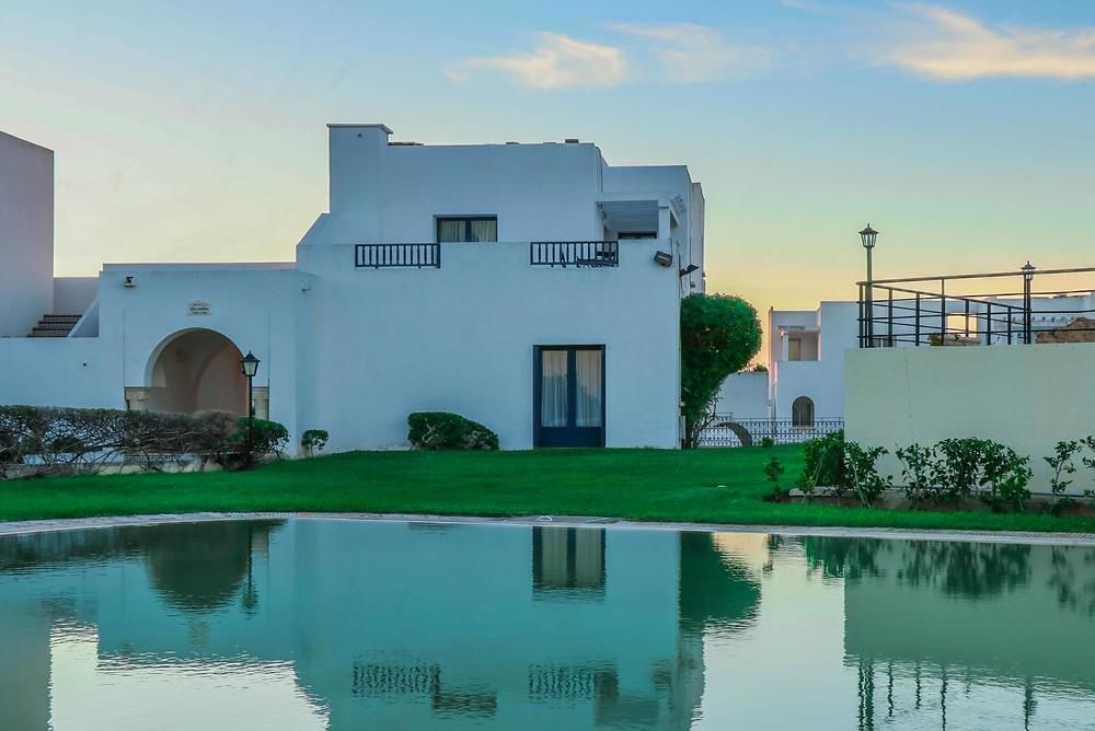 Golden Tulip Carthage Residence