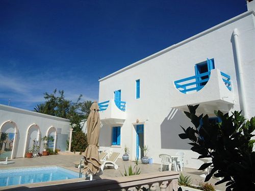 Le Beau Rivage