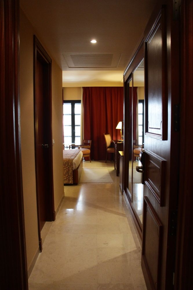 Le Consul Hôtel