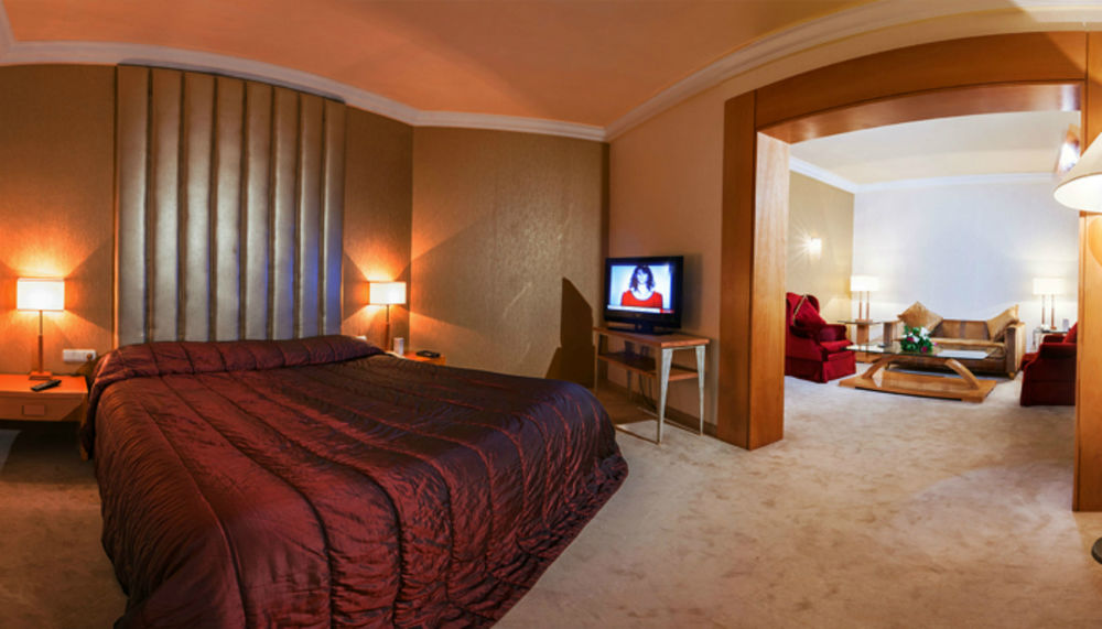 Le Palace Hotel