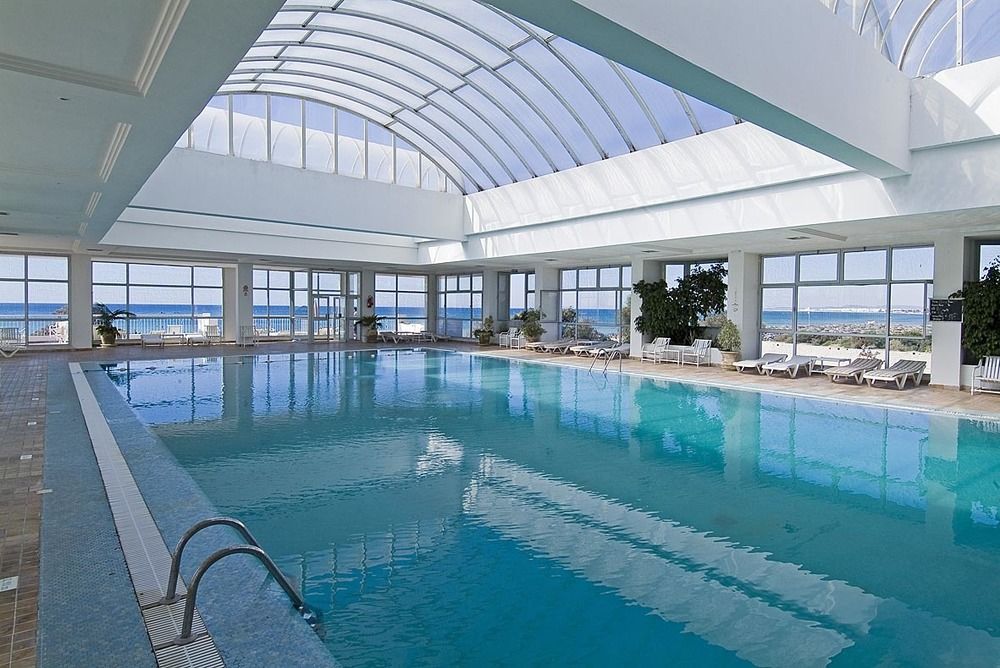 Les Orangers Beach Resort &  Bungalows