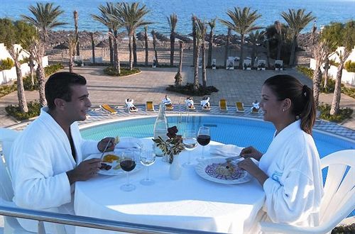 Nahrawess Hotel & Spa Resort