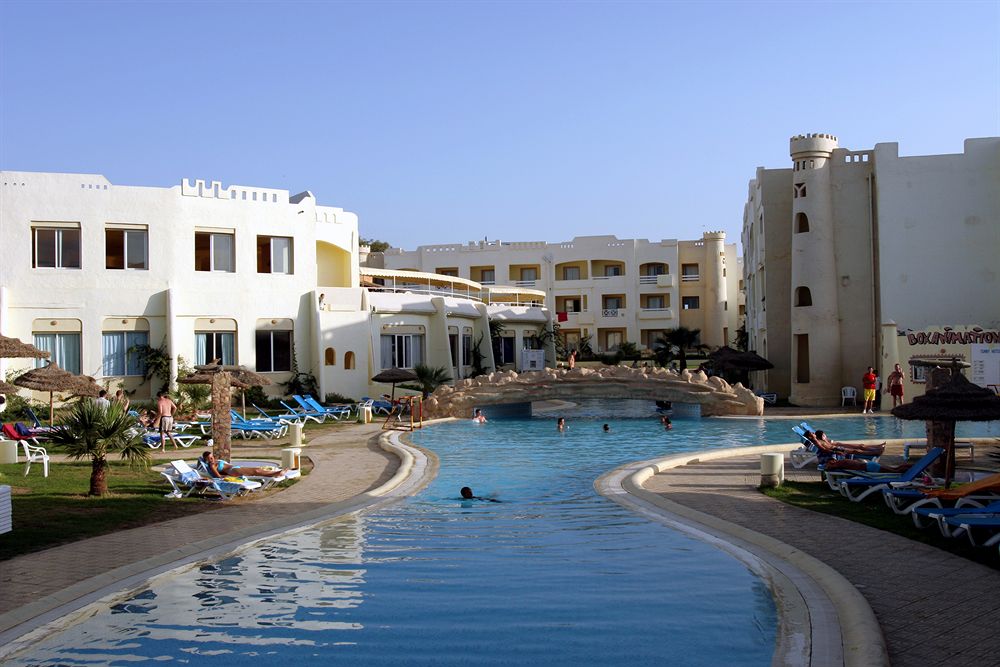 Sun Beach Club Playa Sol Resort