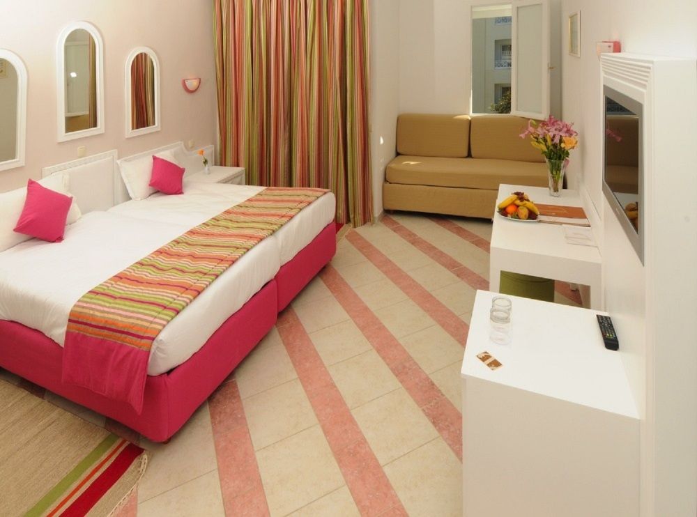 Royal Tulip Taj Sultan