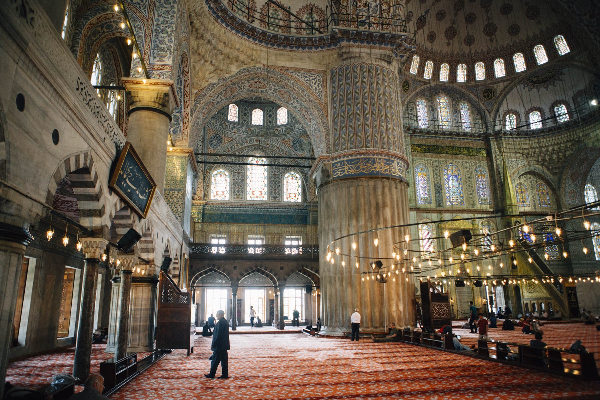 Découvrez Istanbul : La Ville aux Mille Lumières